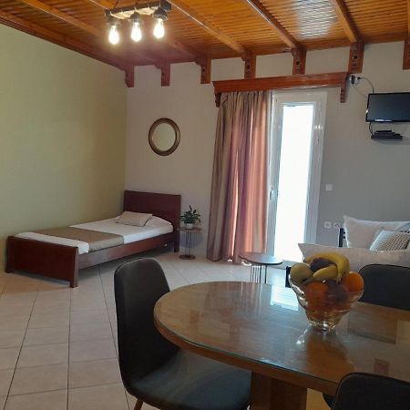 Appartamento Katerina House Finikounta Esterno foto