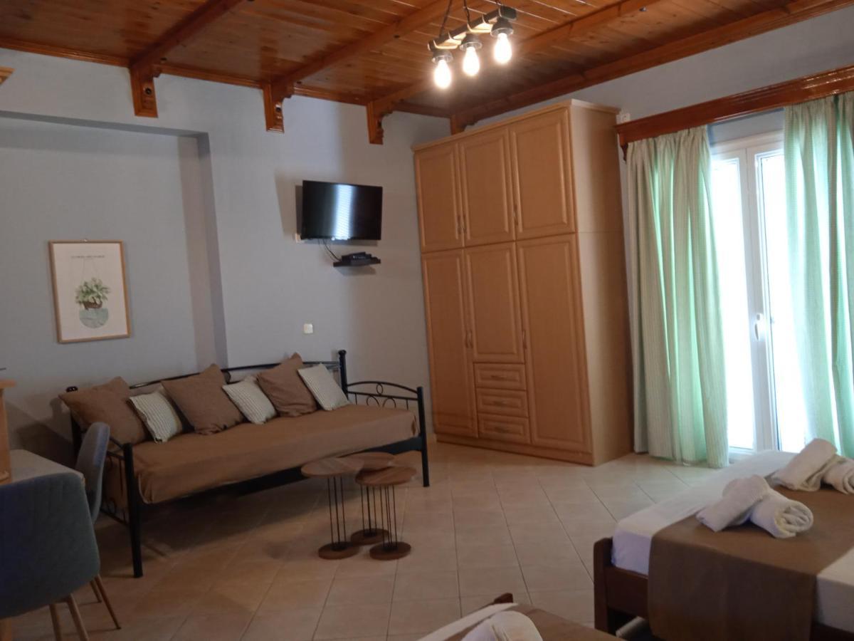 Appartamento Katerina House Finikounta Esterno foto